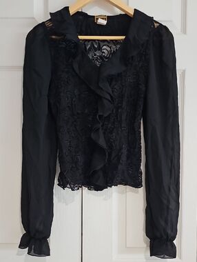 🖤 High Fashion Vintage Black Lace & Chiffon Blouse – Romantic Statement 🖤